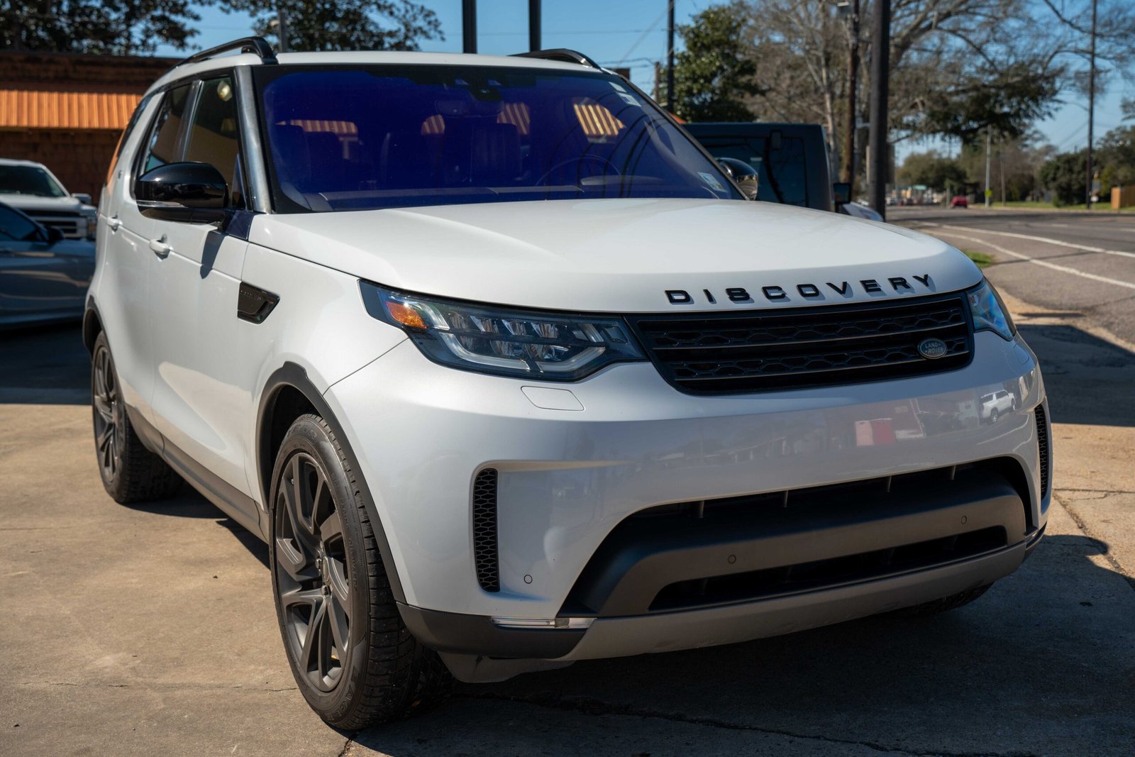 2018 Land Rover discovery HSE Luxury Sport Utility 4D