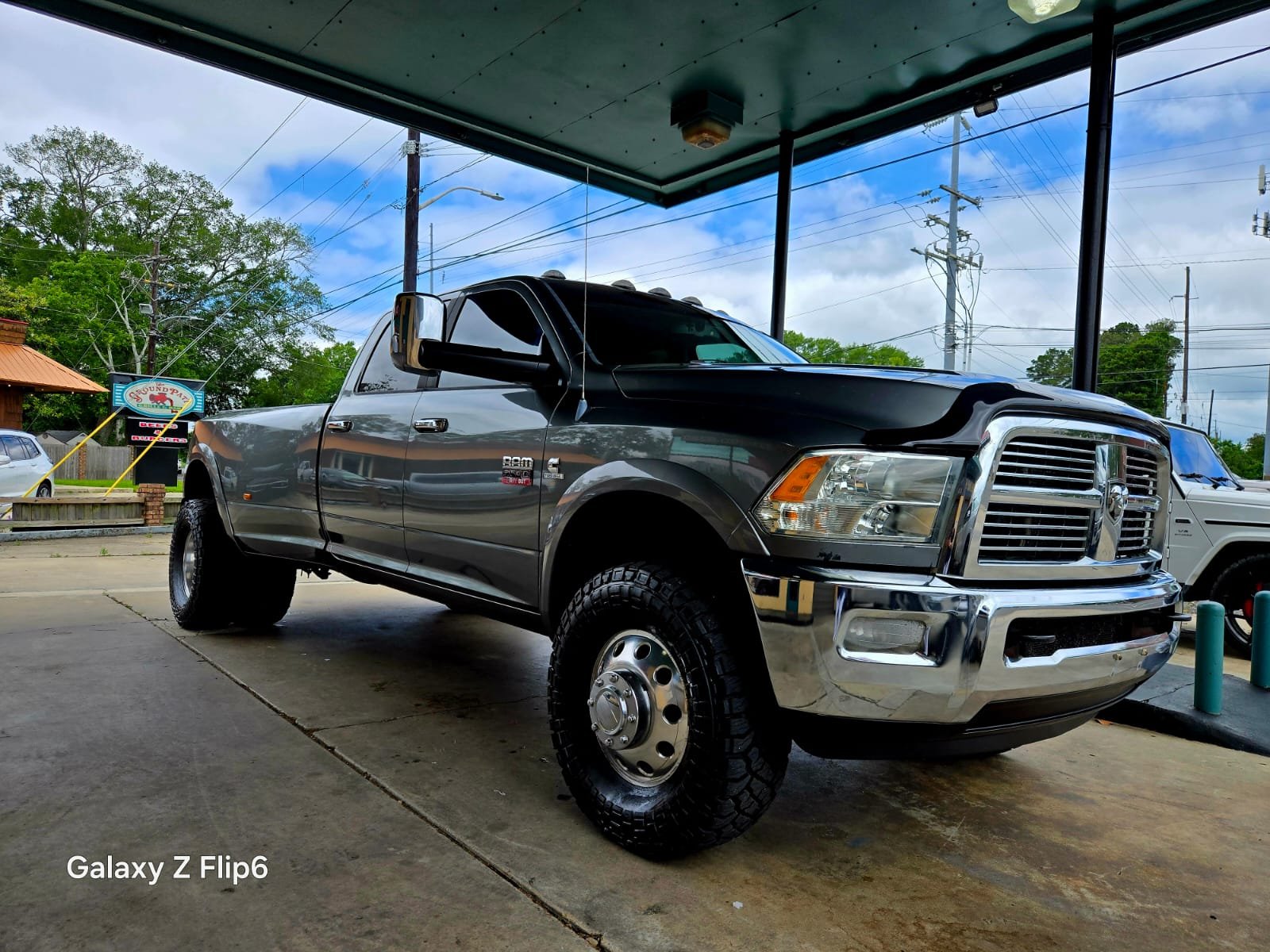 2012 RAM 3500 LARAMIE