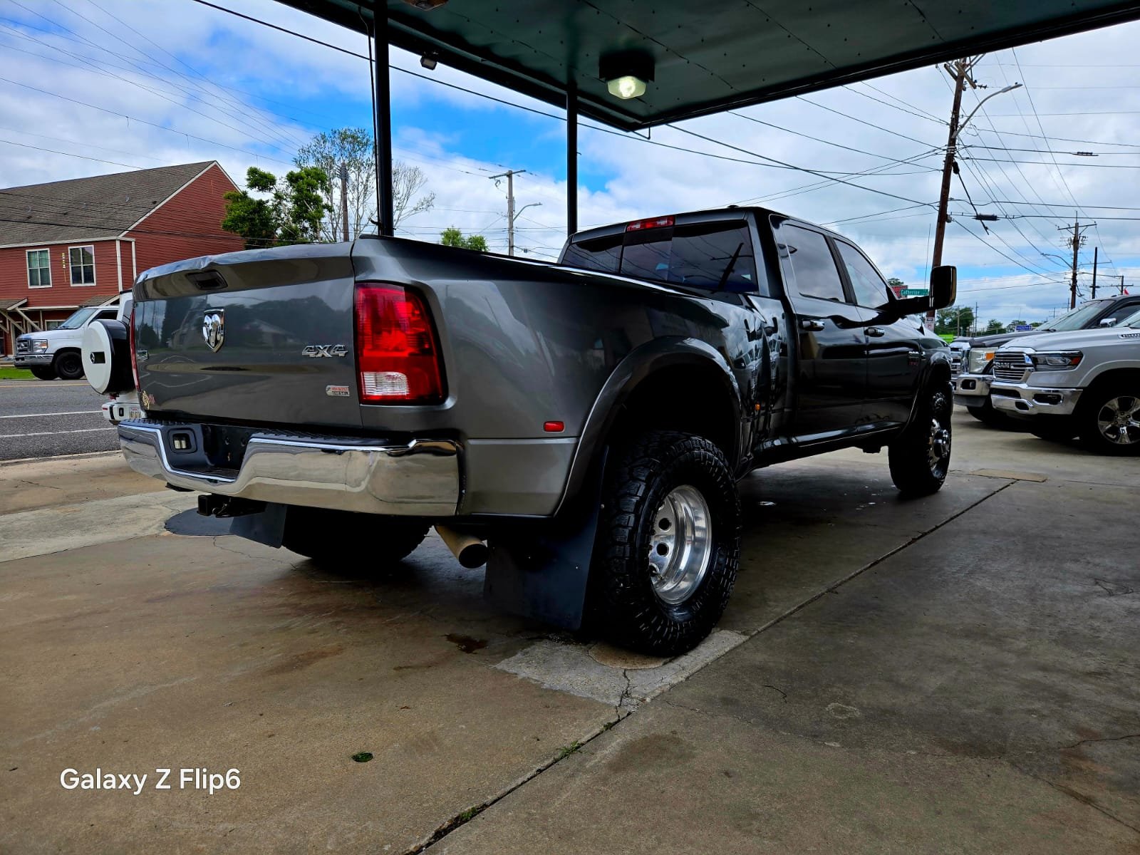 2012 RAM 3500 LARAMIE
