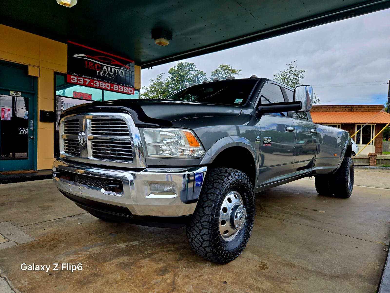 2012 RAM 3500 LARAMIE