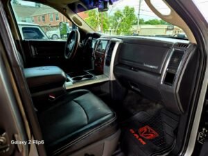 2012 RAM 3500 LARAMIE